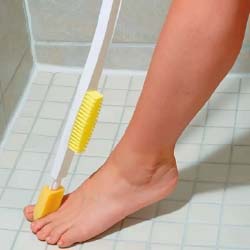 Long Reach Foot Brush
